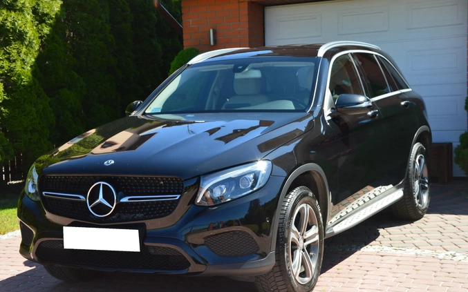 Mercedes-Benz GLC cena 119999 przebieg: 120000, rok produkcji 2017 z Warka małe 137